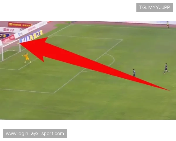 扬州俱乐部中场吊射：越过门将的瞬间与品牌的共鸣